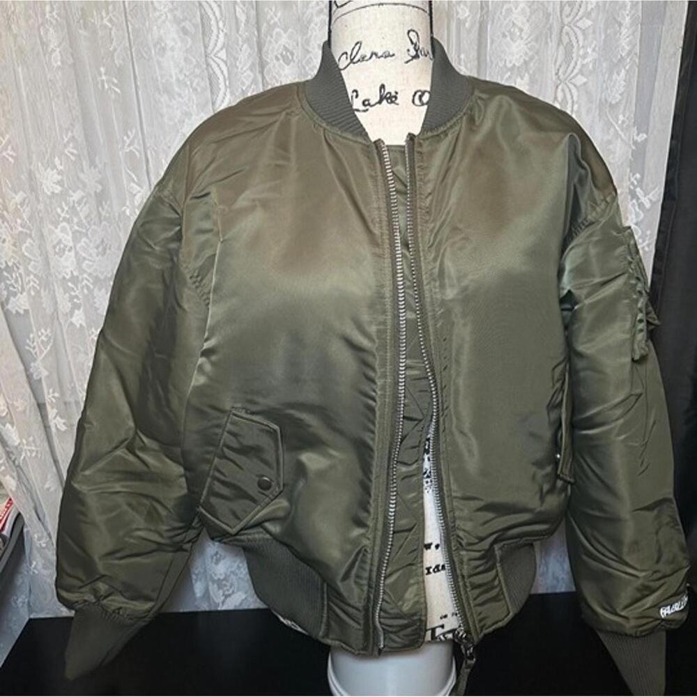 Fabletics Olive Green Bomber Jacket – Size M – NEW With Tags